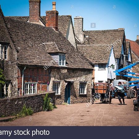 The Nest At Bramble Cottage Lacock Kültér fotó