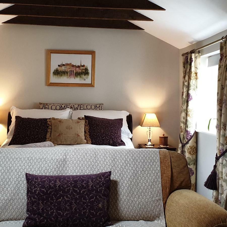 The Nest At Bramble Cottage Lacock Kültér fotó